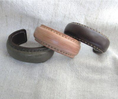 leather bracelet | ichi{% category.comment_1 %}