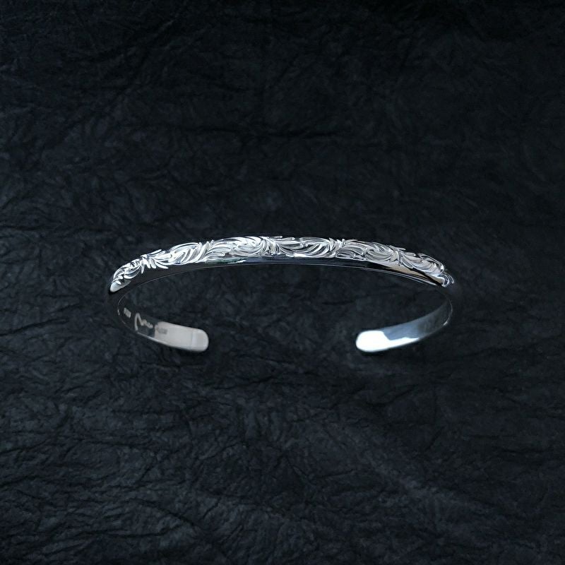 bangle | ichi{% category.comment_1 %}