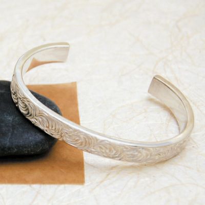 ichi シルバー 白釈バングル bangle | ichi{% category.comment_1 %}
