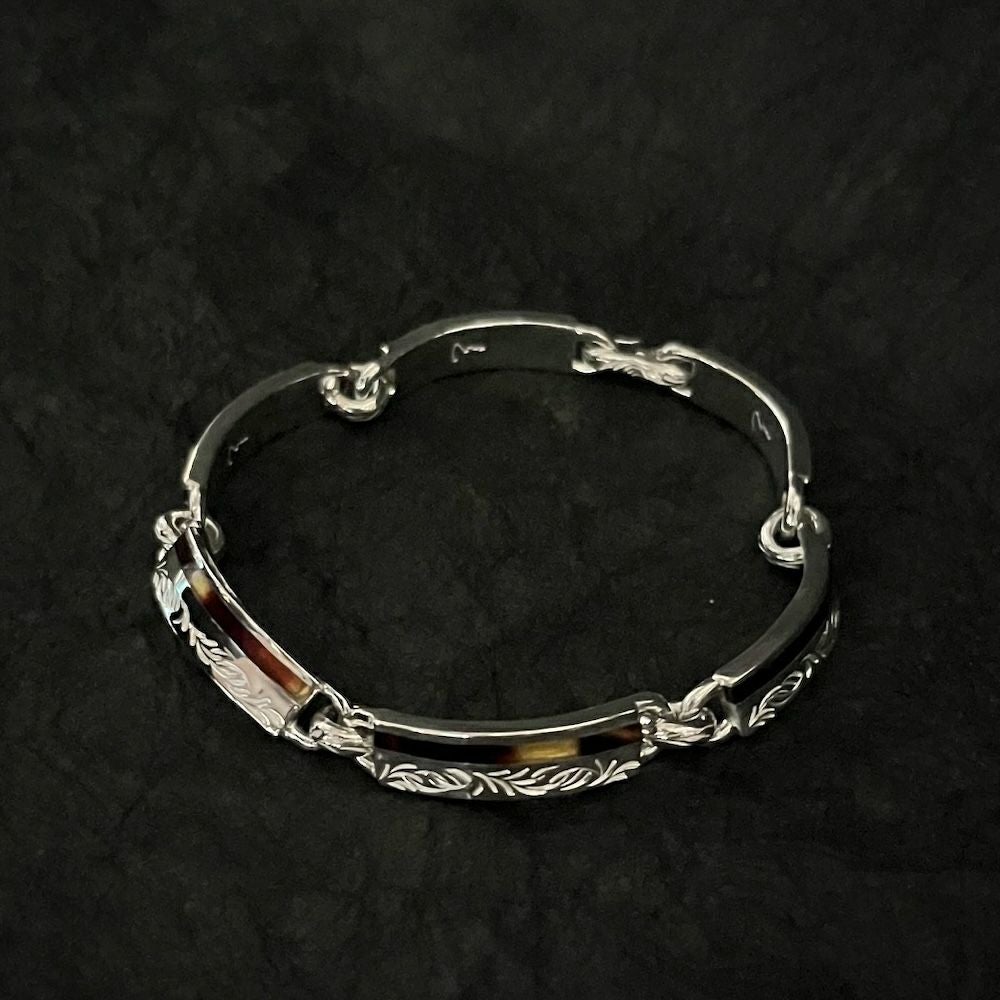 bracelet | ichi{% category.comment_1 %}
