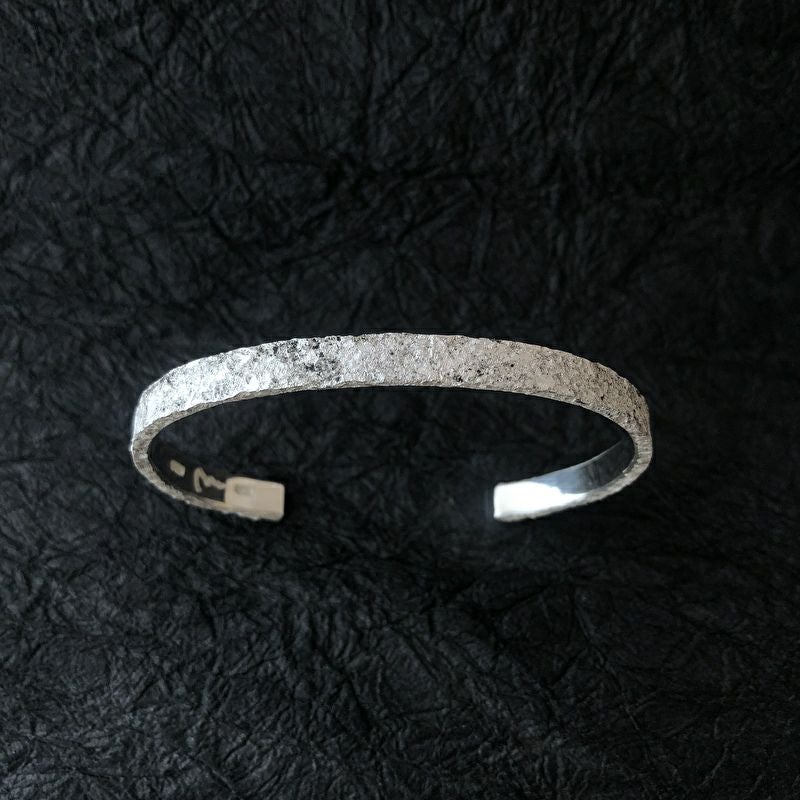 bangle | ichi{% category.comment_1 %} bangle | ichi{% category.comment_1 %}
