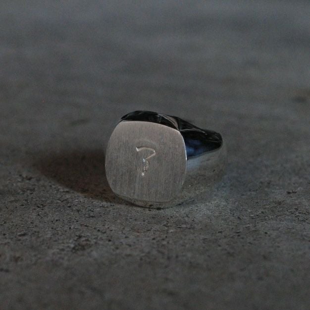 signet ring 2025 | ichi